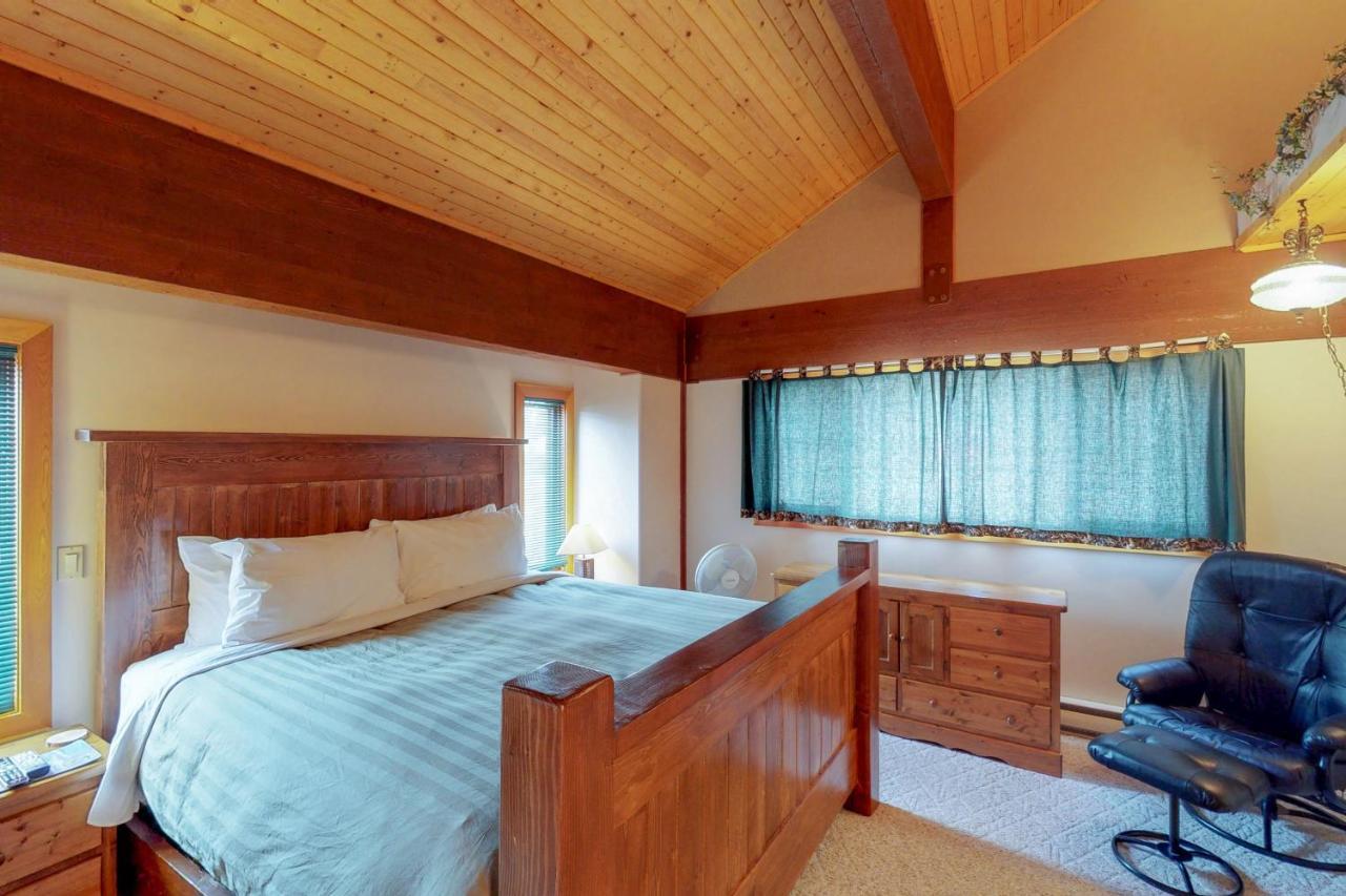 Crystal View Chalet