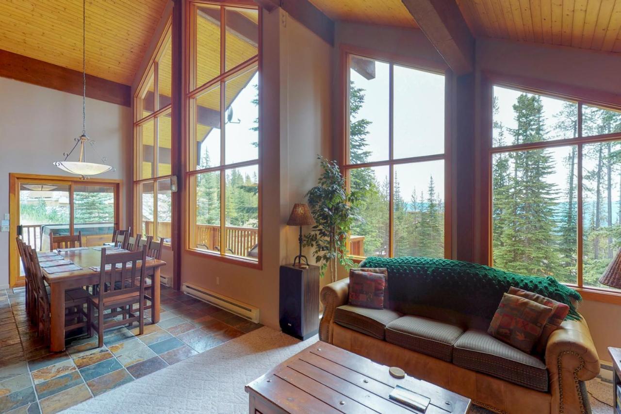 Chalet Crystal View