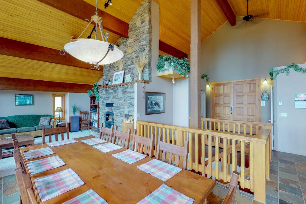 Crystal View Chalet